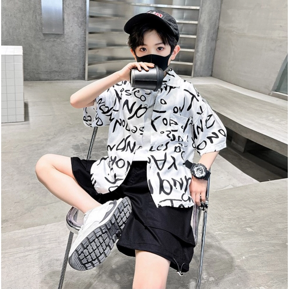 54357677169_80cd50f6a1_o_d-1000x1000-1.webp