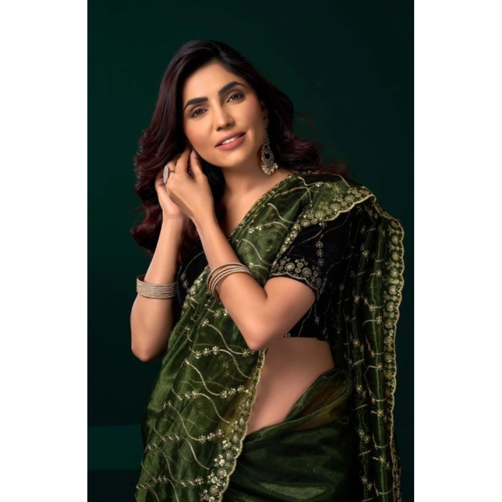 PID-65943-Women-s-Net-Sequence-Saree-With-Unstitched-Blouse-5-5-Mtr-Light-Green-4-1000x1000-1.webp